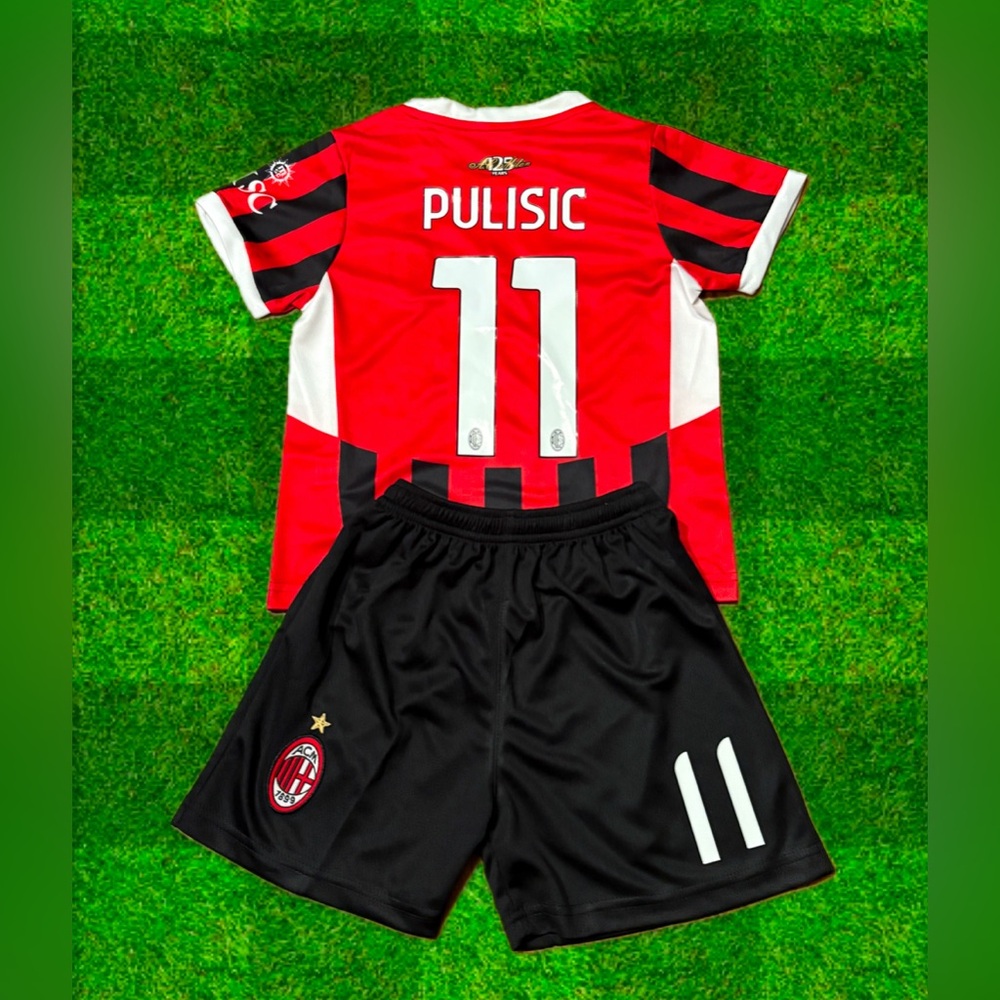 Pulisic AC Milan Soccer Jersey Kids Set of 2. New With Tags Jersey & Shorts